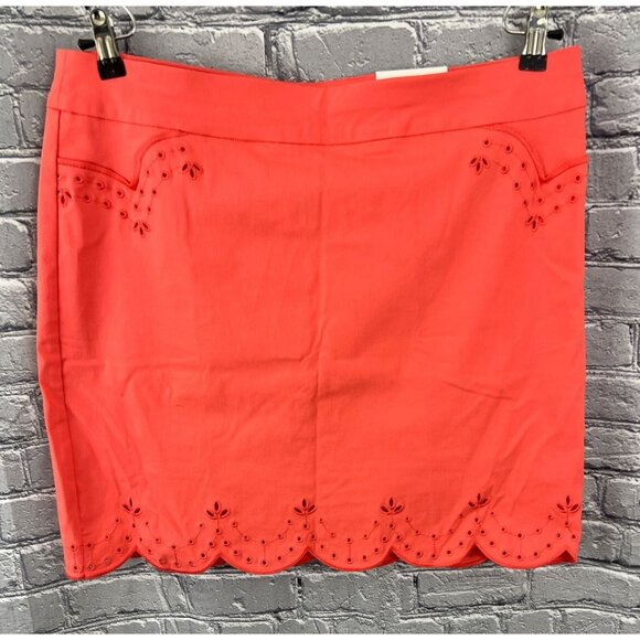 Chico's Pants - NWT Chico's Size 3 US 16 So Slimming Brigitte Coral Eyelet Scalloped Skort